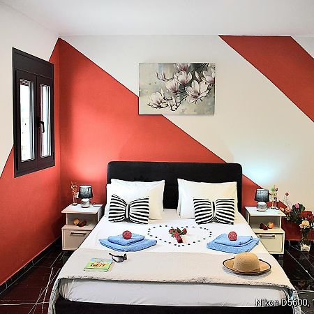 Istron Corner Apartments Ngoại thất bức ảnh