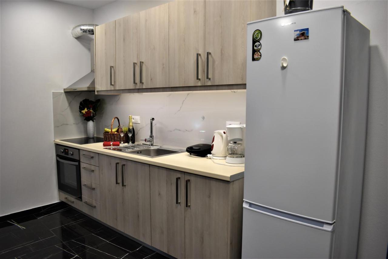 Istron Corner Apartments Ngoại thất bức ảnh