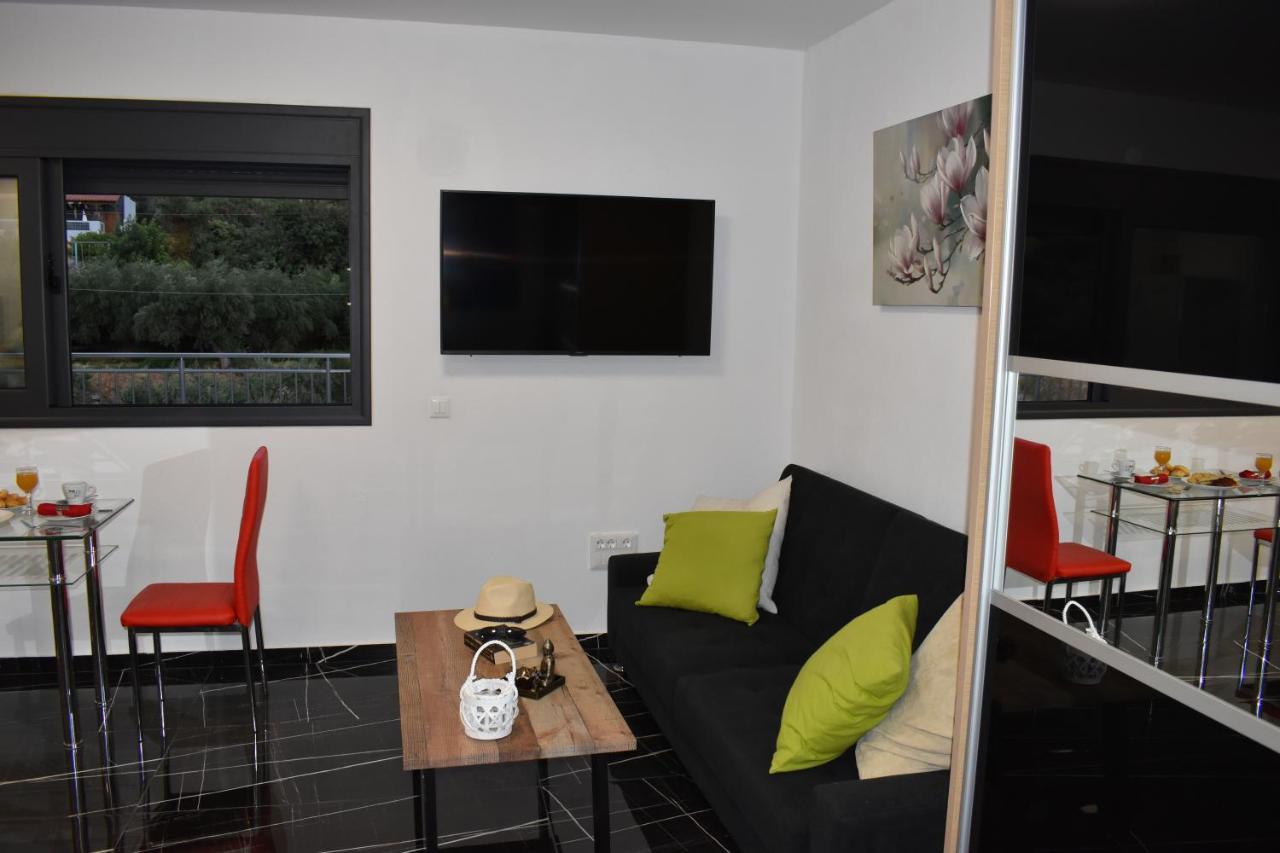 Istron Corner Apartments Ngoại thất bức ảnh