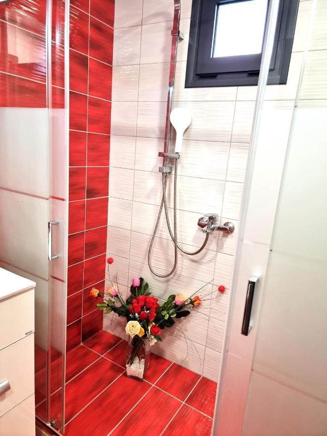 Istron Corner Apartments Ngoại thất bức ảnh